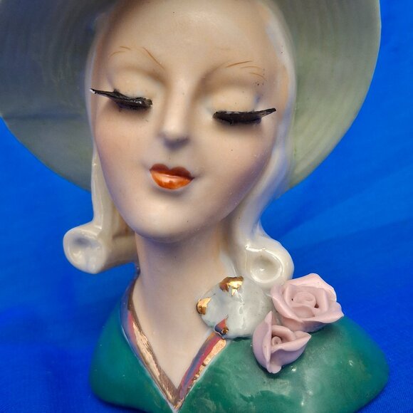 Vintage Ucagco Porcelain Green Hat Lady Head Vase - Picture 1 of 7